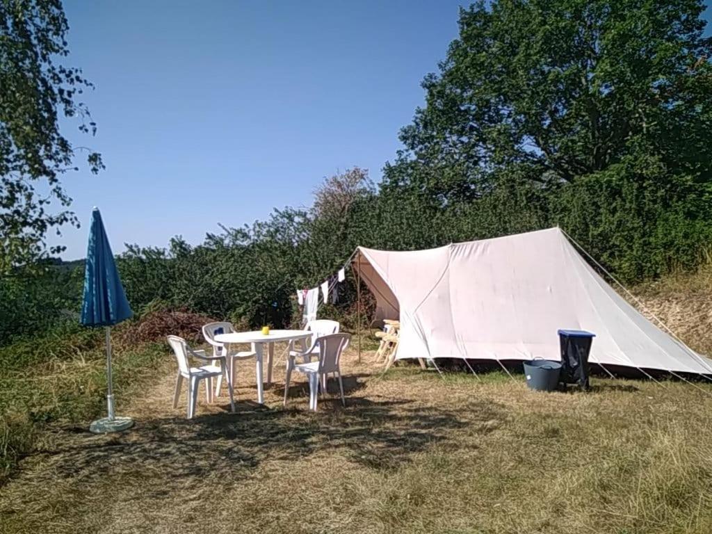 Camping La Foret Du Morvan Larochemillay Dış mekan fotoğraf